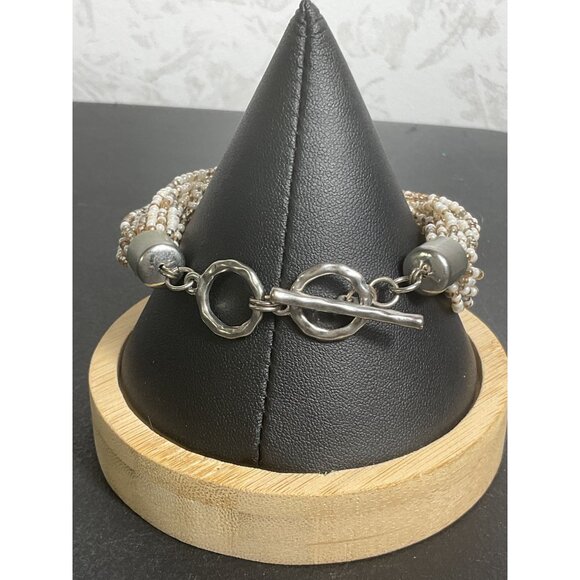 Vintage Multi-Strand Beaded Bracelet With Toggle Clasp - Picture 3 of 3